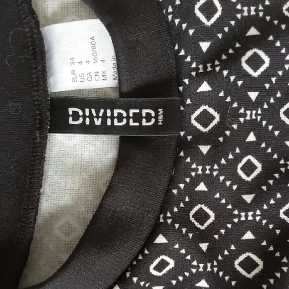 Elegant Black and White Patterned Dress - - Picture 10 of 11